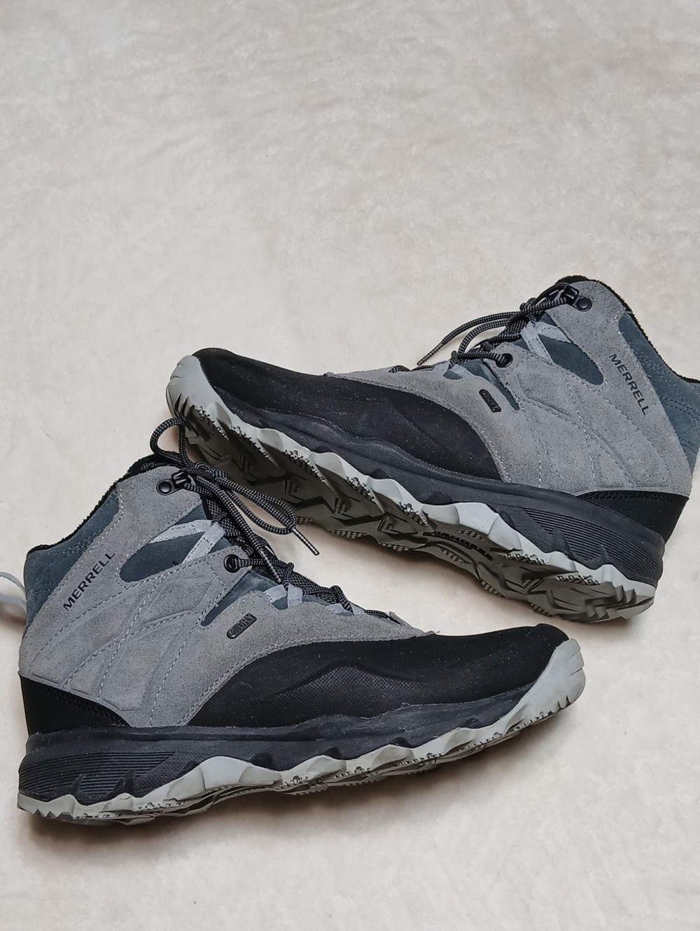 Merrell Men’s Gray and Black Suede Trail Boots Waterproof Size 10